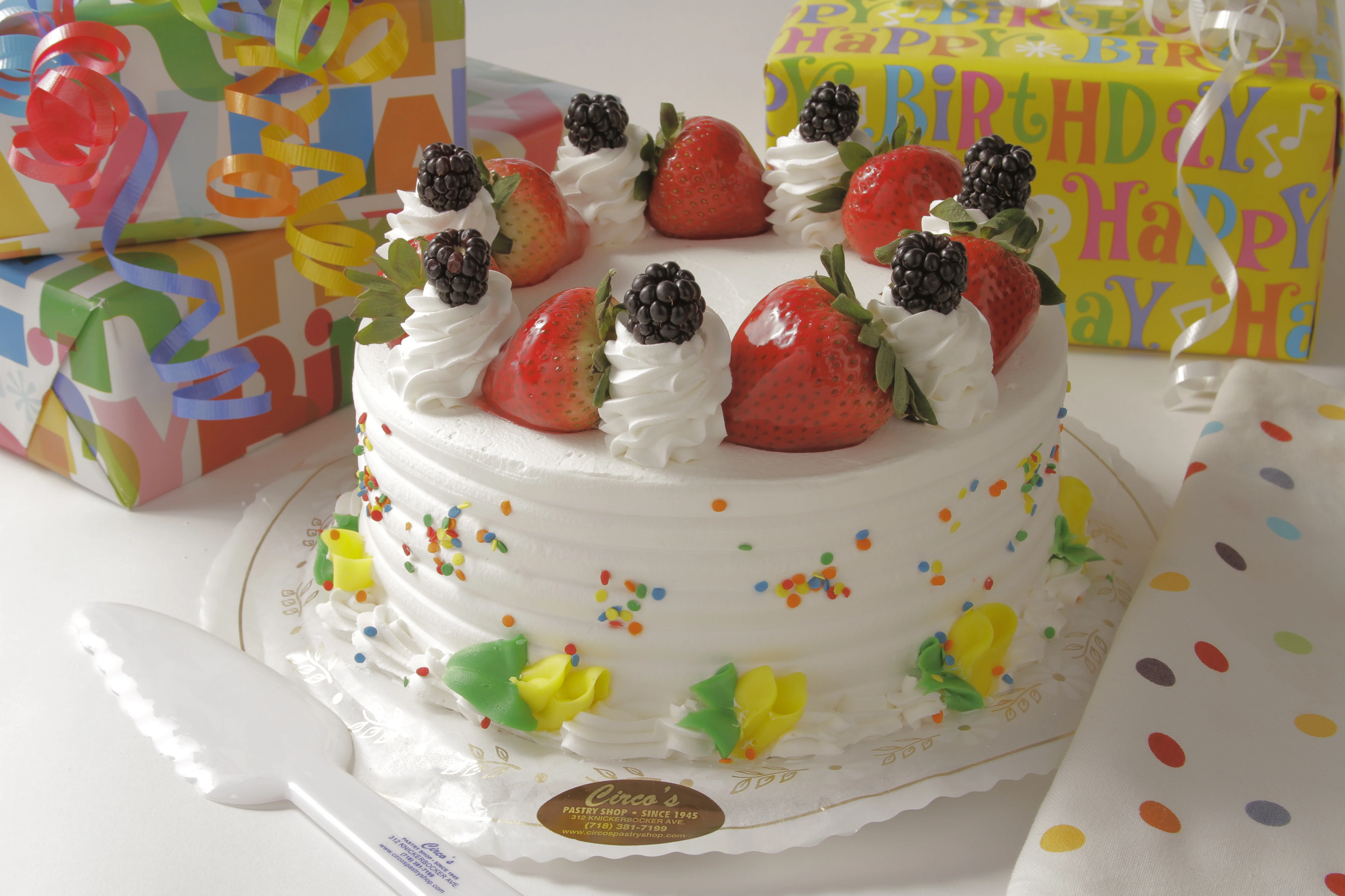 8 inch Round Cake - Image 2
